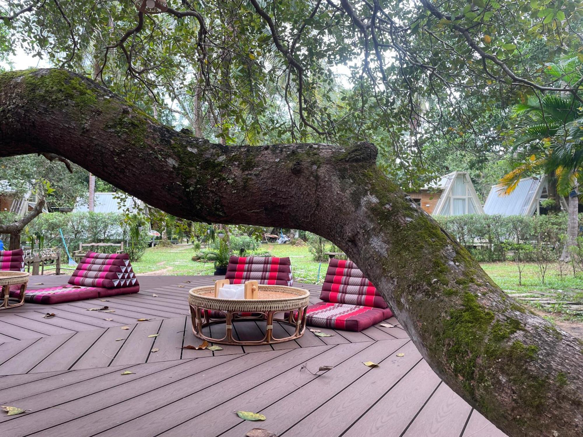 Coffee And Resort Koh Phayam Exterior foto